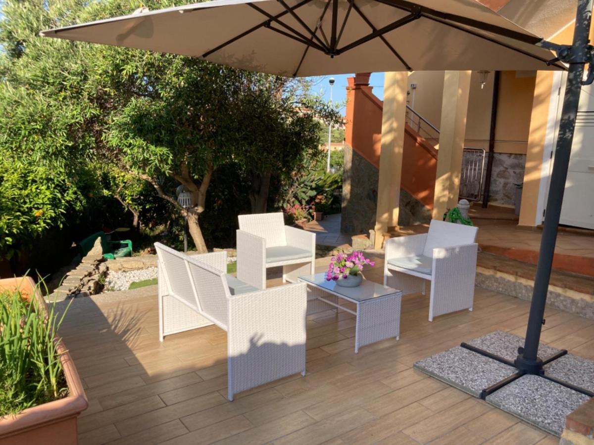 Villa le Bougainvillea La Maddalena  Esterno foto