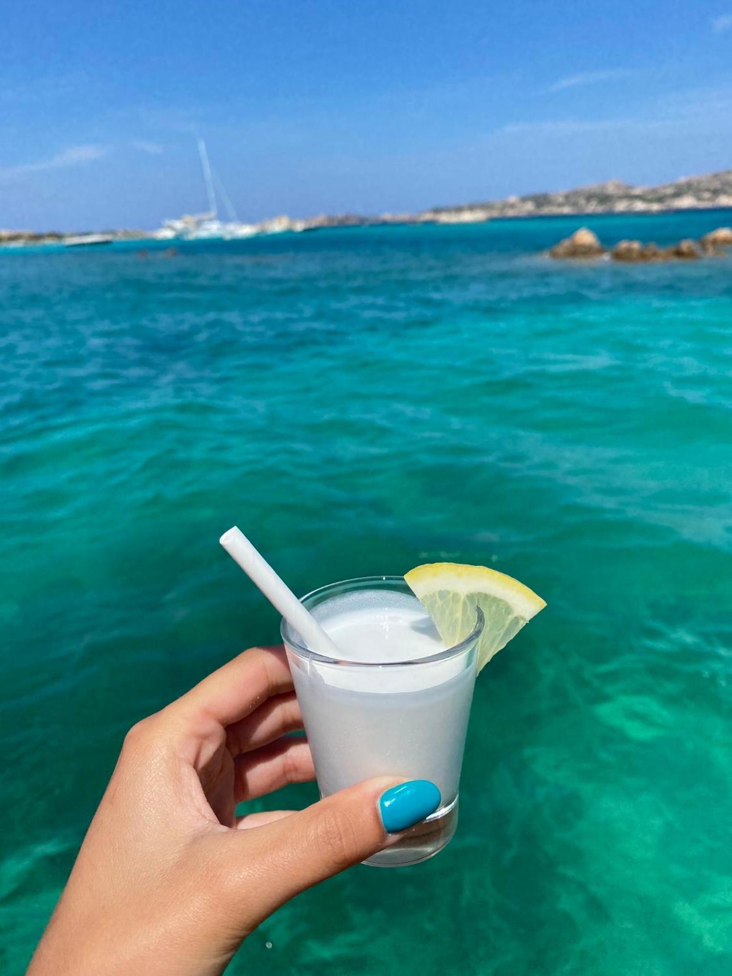 Villa le Bougainvillea La Maddalena  Esterno foto